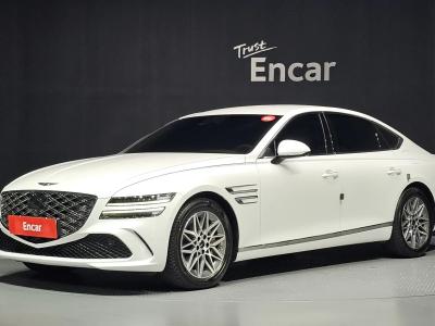 2025 Genesis G80