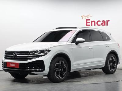 2026 Volkswagen Touareg