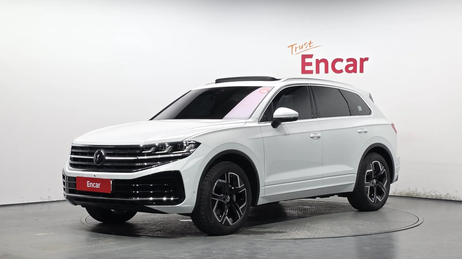 2026 Volkswagen Touareg