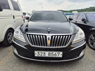 2012 Hyundai Equus