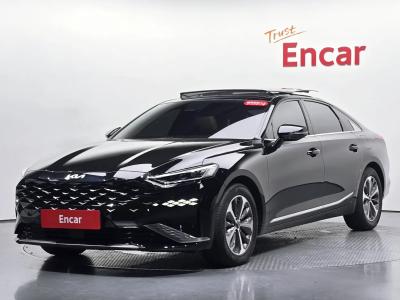 2022 Kia K8