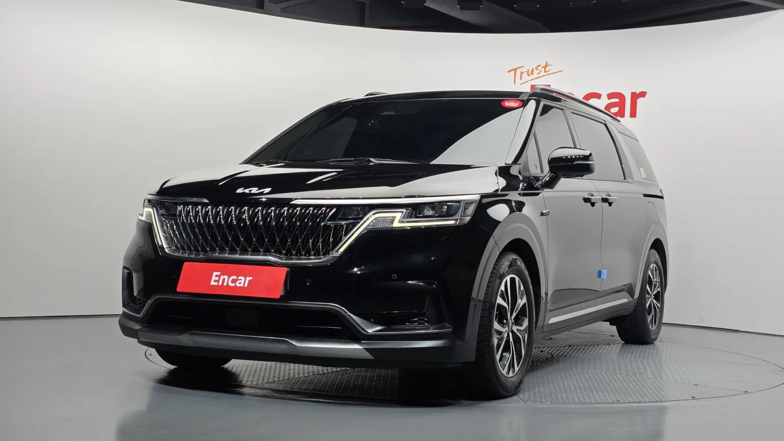 2023 Kia Carnival