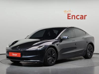 2025 Tesla Model 3