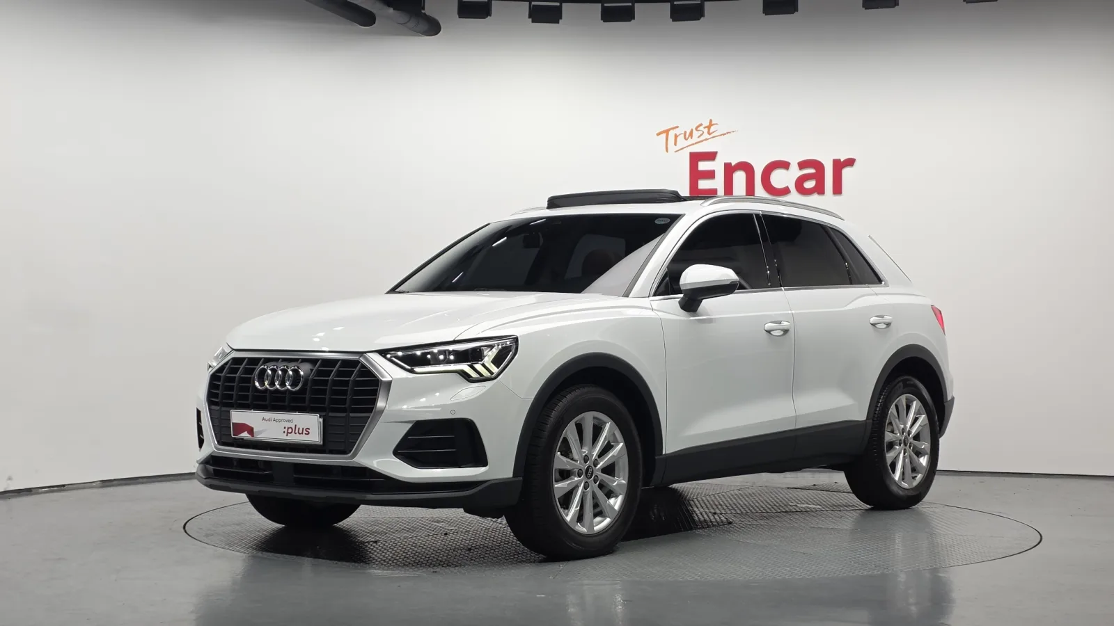 2023 Audi Q3