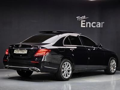 2017 Mercedes-Benz E-Class
