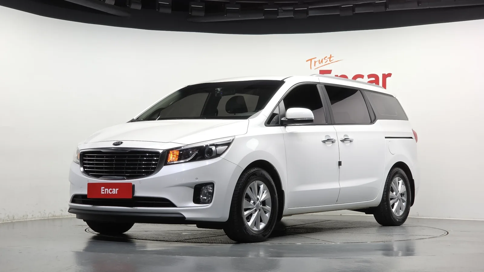 2016 Kia Carnival