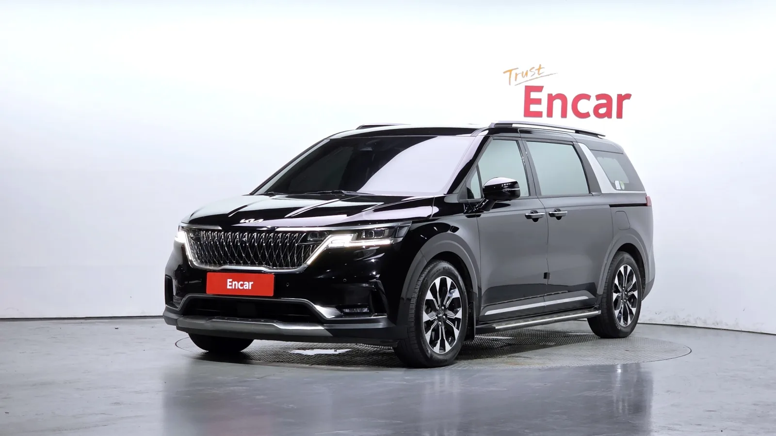 2023 Kia Carnival