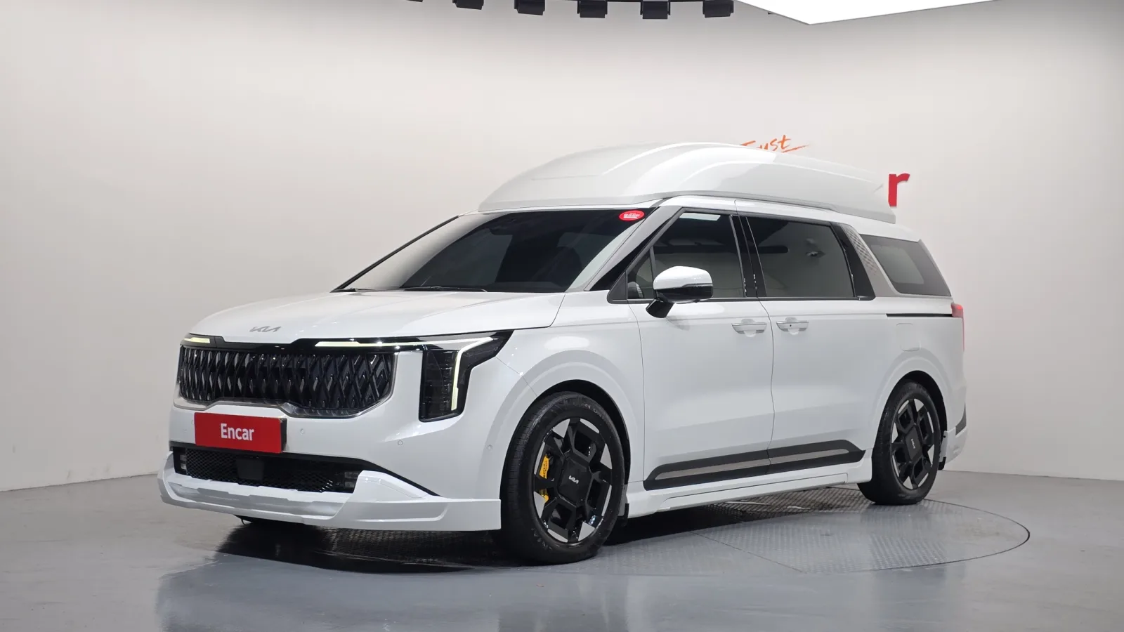 2025 Kia Carnival