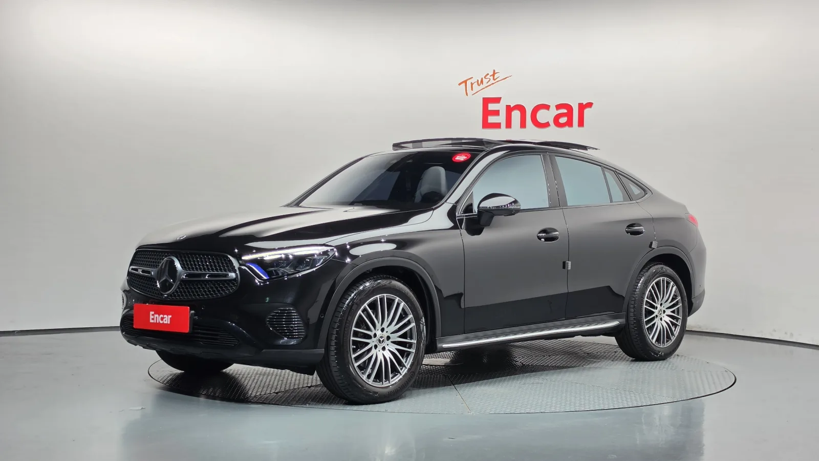 2025 Mercedes-Benz GLC-Class