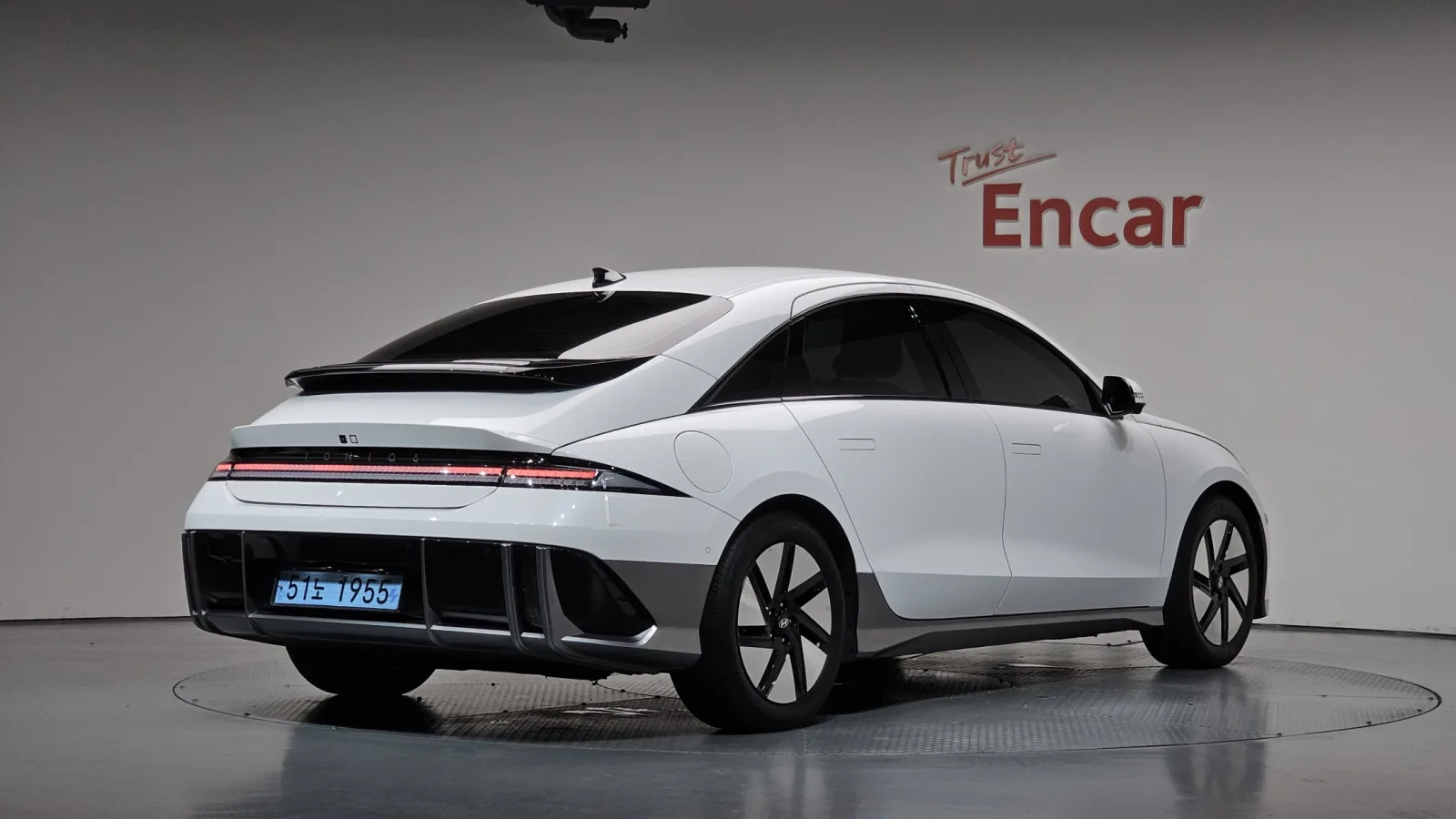 2023 Hyundai Ioniq 6