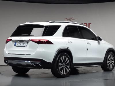 2025 Mercedes-Benz GLE-Class