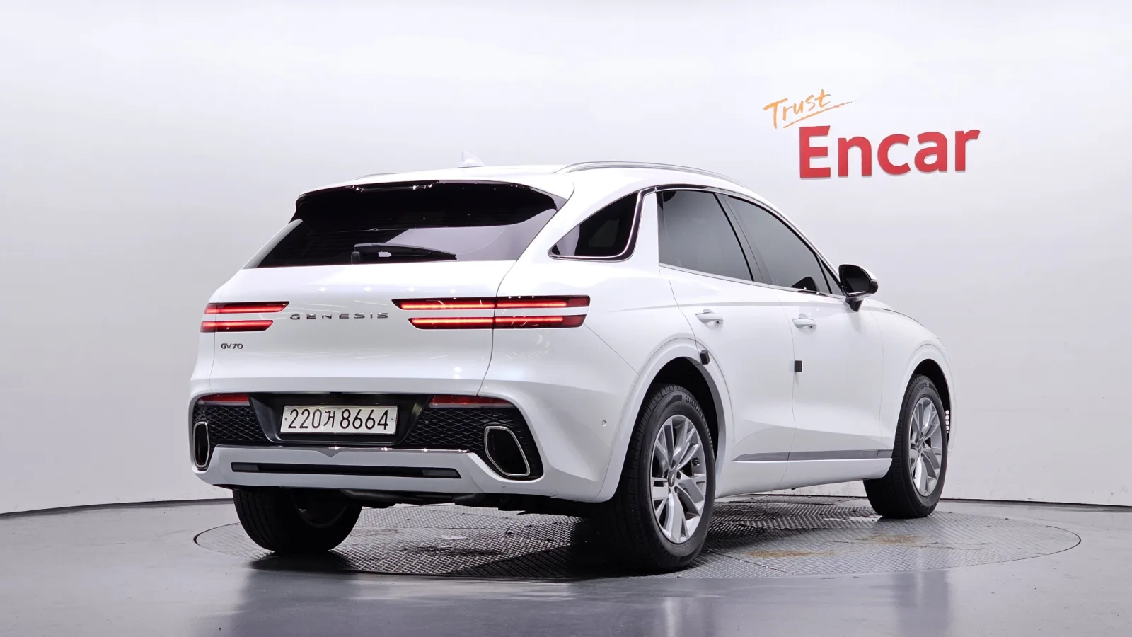 2024 Genesis GV70