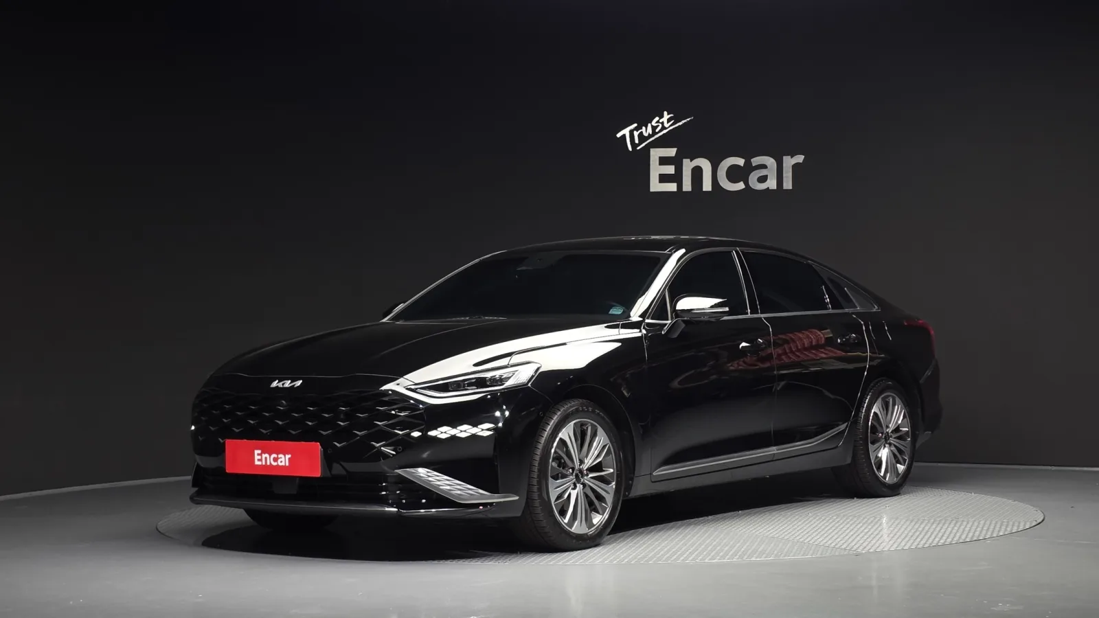 2023 Kia K8
