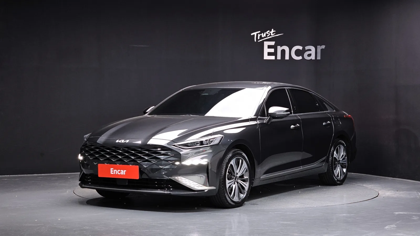2022 Kia K8