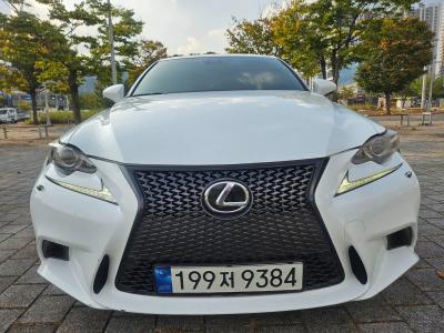 2014 Lexus IS