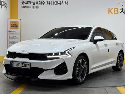 2022 Kia K5