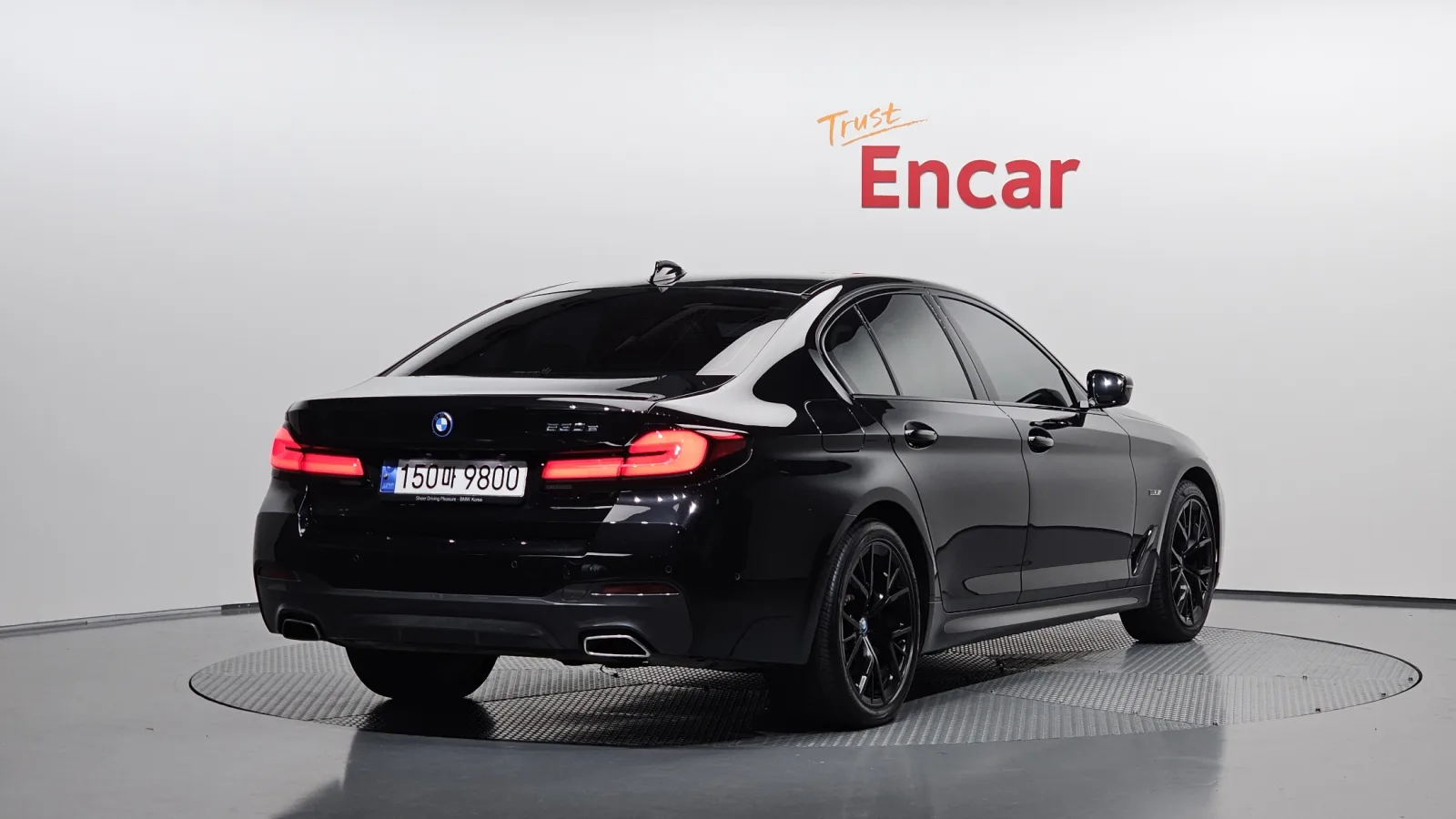 2023 BMW 5-Series