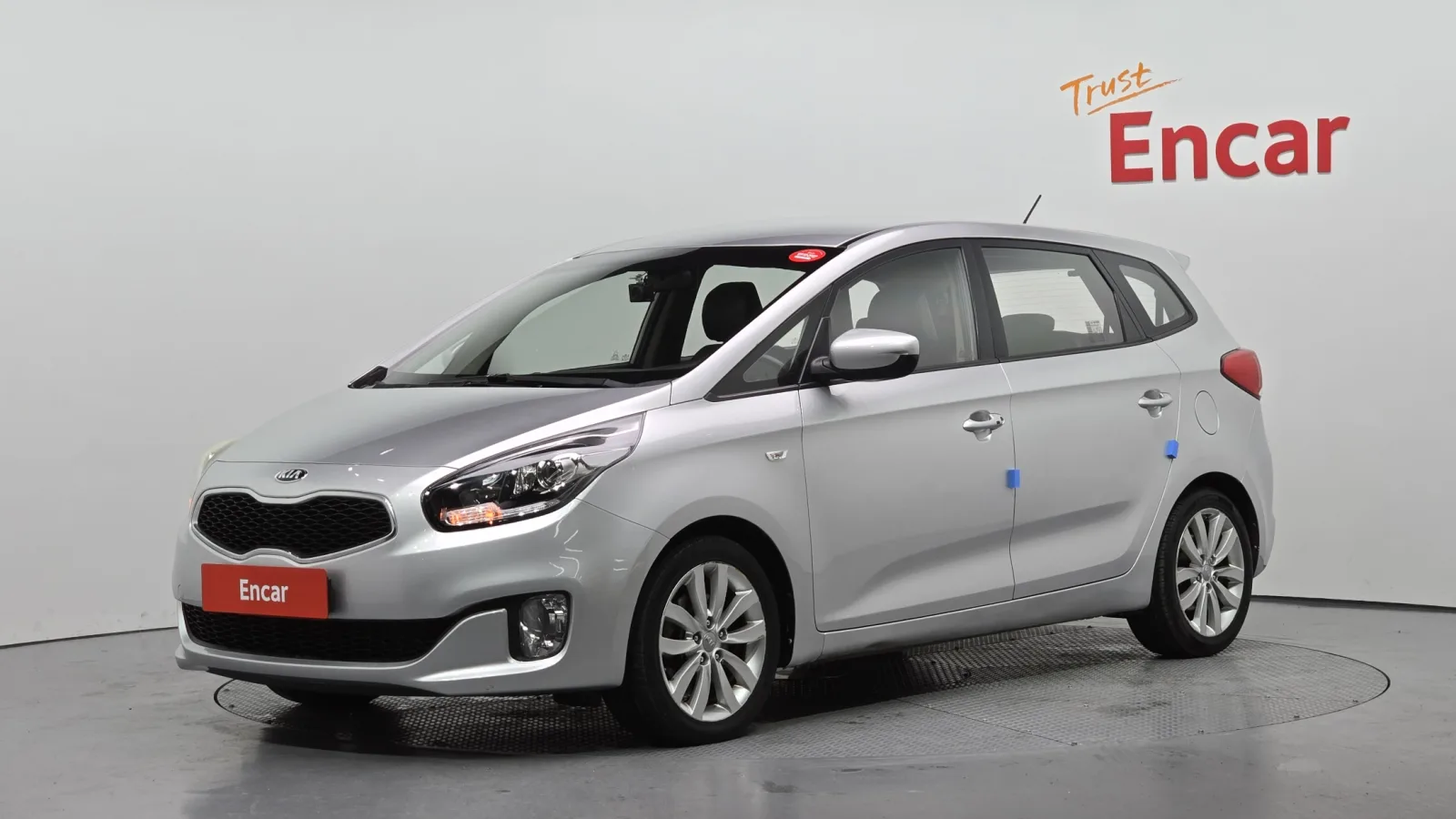 2014 Kia Carens