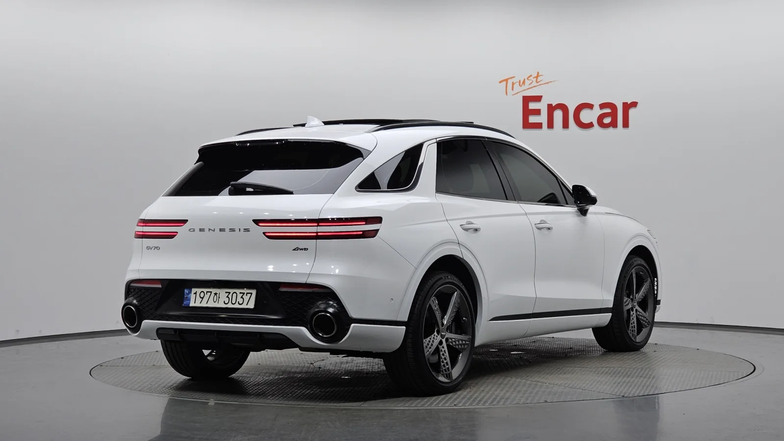 2024 Genesis GV70