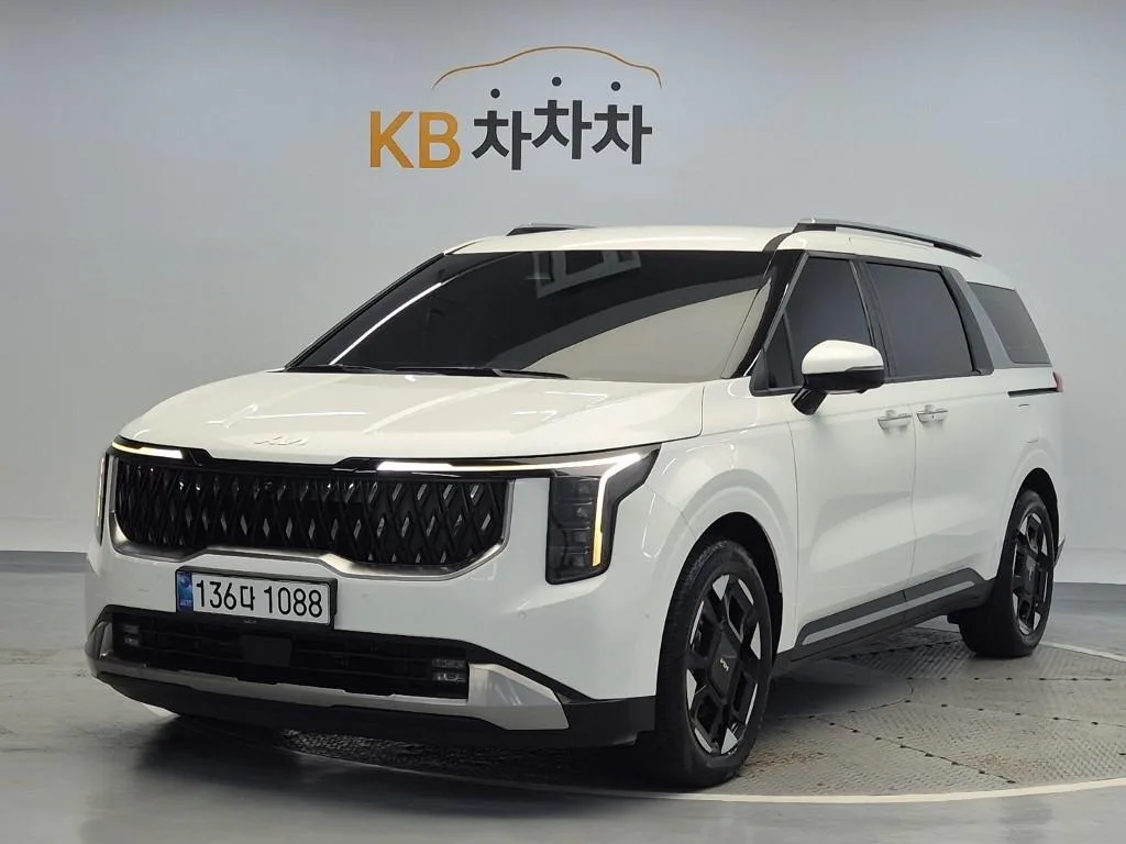 2025 Kia Carnival