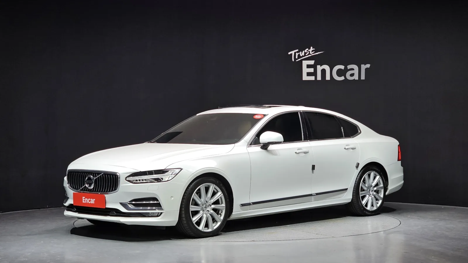2019 Volvo S90