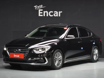 2018 Hyundai Grandeur