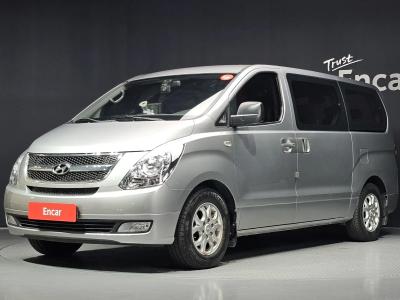 2013 Hyundai Starex