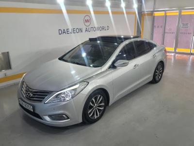 2012 Hyundai Grandeur