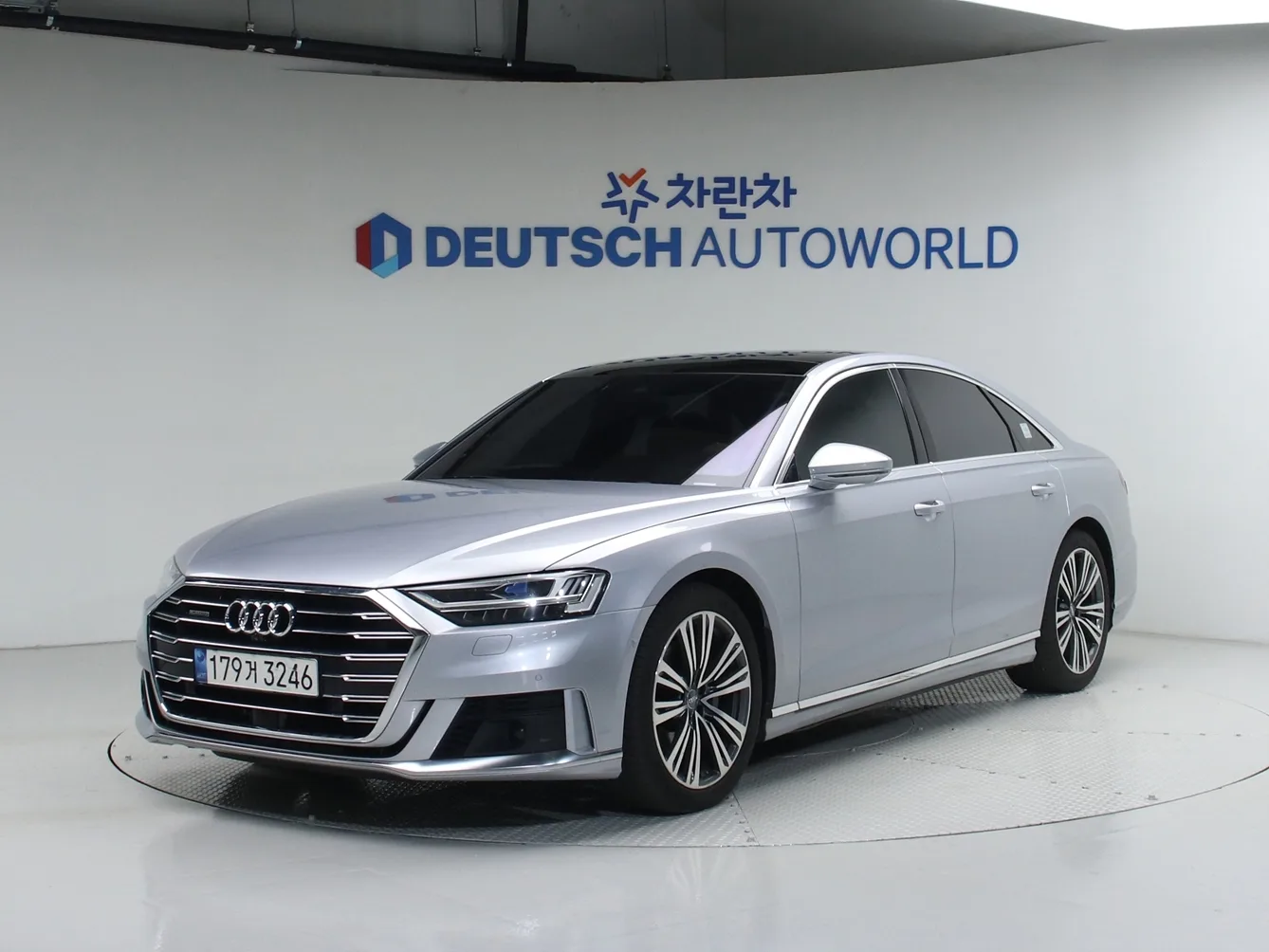 2021 Audi A8