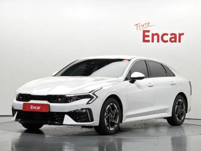 Kia K5 2025