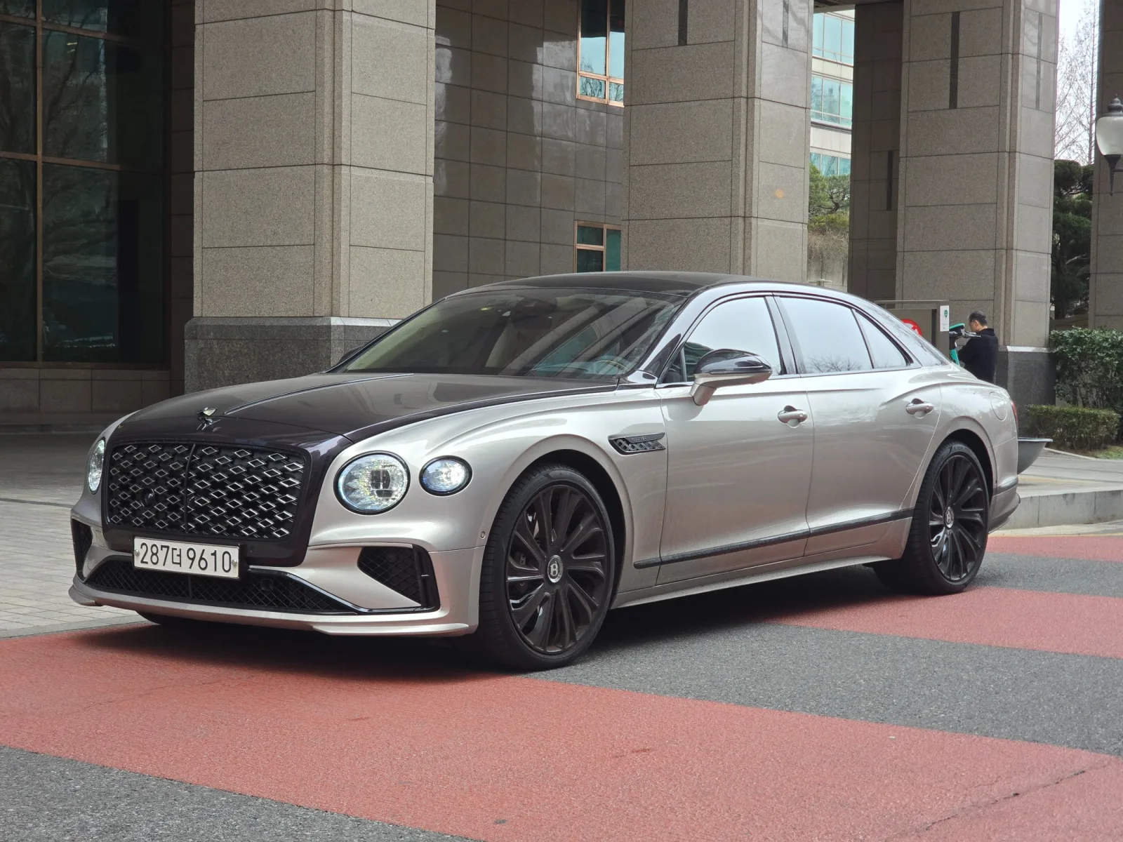2026 Bentley Flying Spur