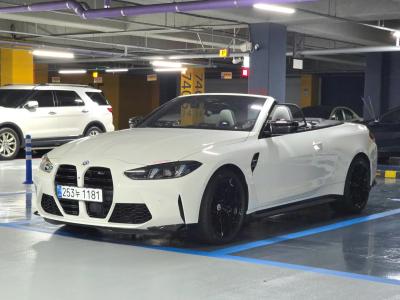 2025 BMW M4