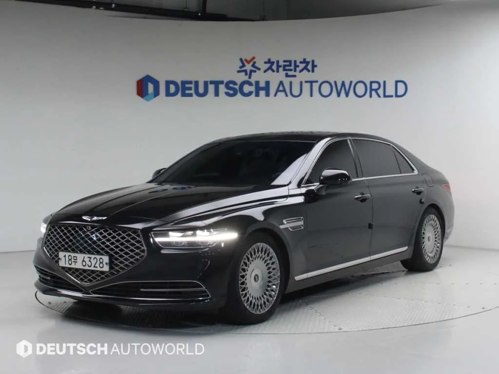 2019 Genesis G90