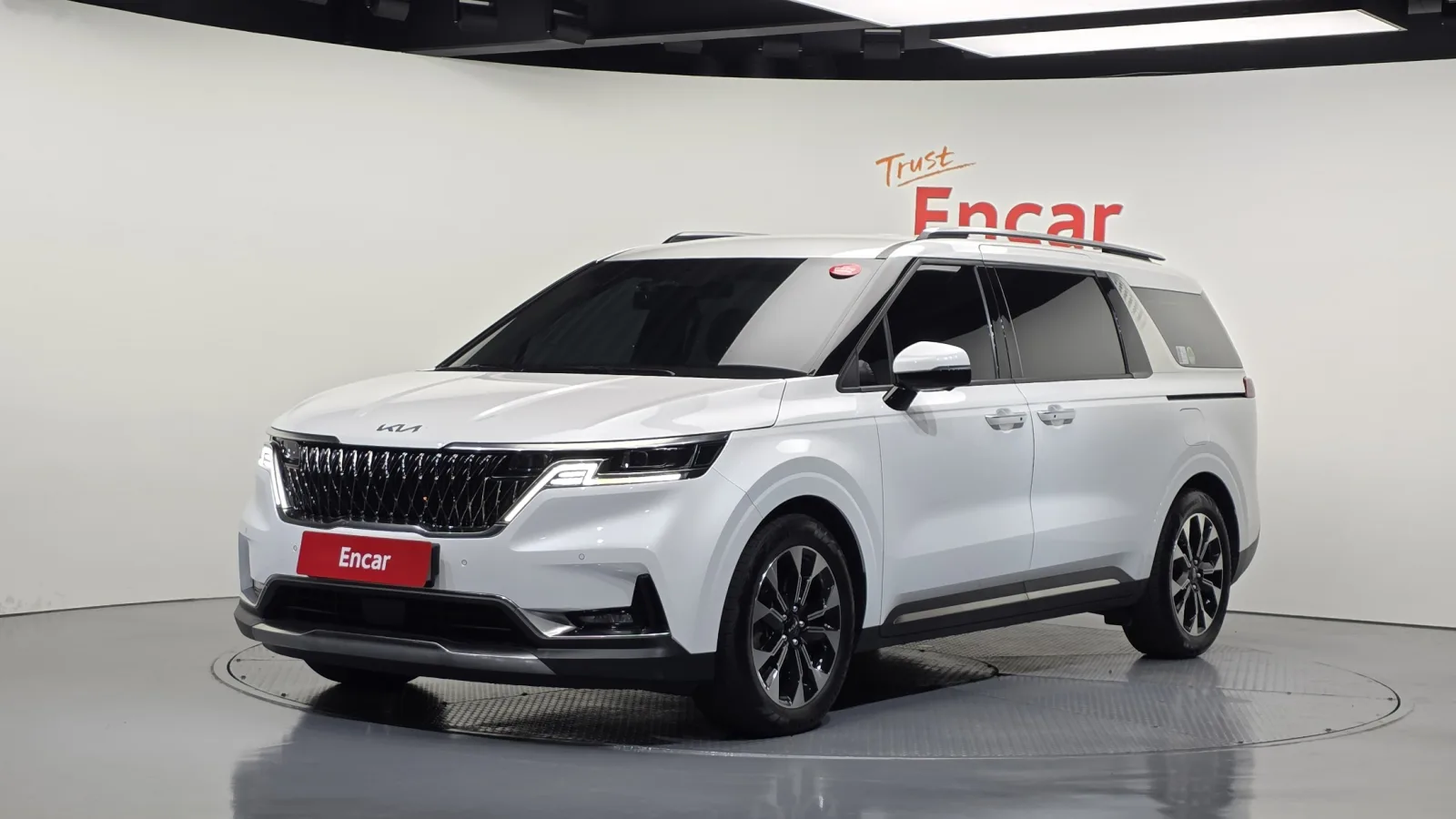2023 Kia Carnival