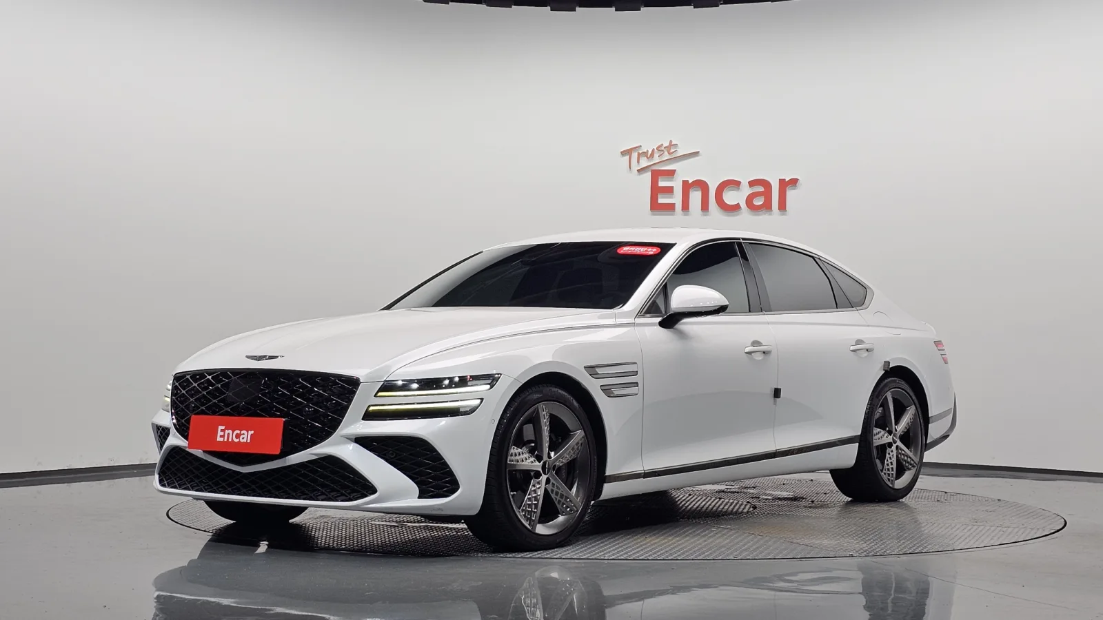 2025 Genesis G80