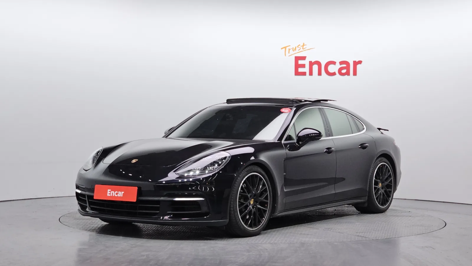 2018 Porsche Panamera