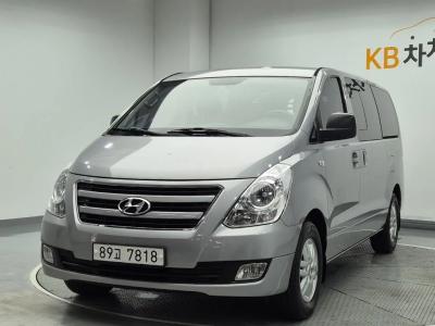 2017 Hyundai Starex