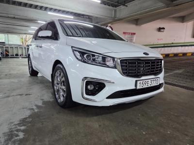 2019 Kia Carnival