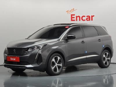 2021 Peugeot 5008