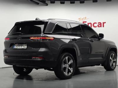 2023 Jeep Cherokee