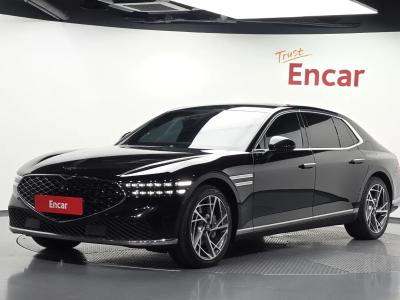 2022 Genesis G90