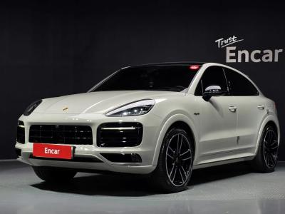 2022 Porsche Cayenne