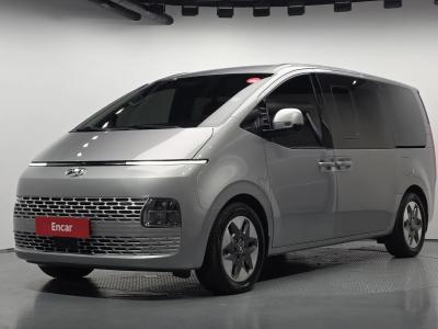 2022 Hyundai Staria