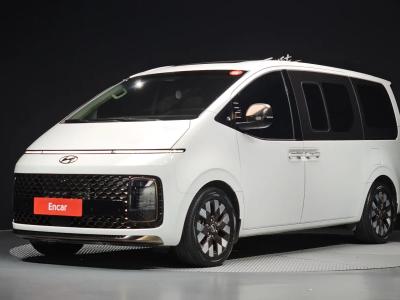2023 Hyundai Staria