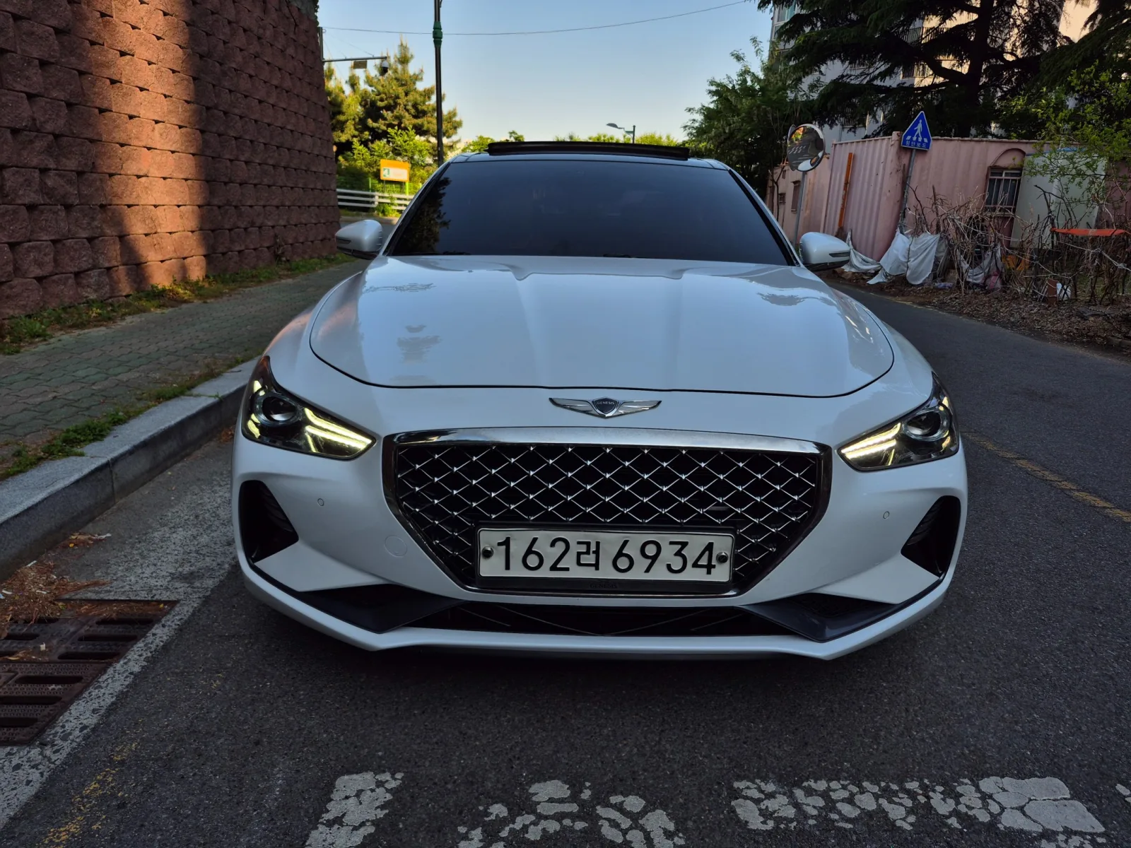 2018 Genesis G70