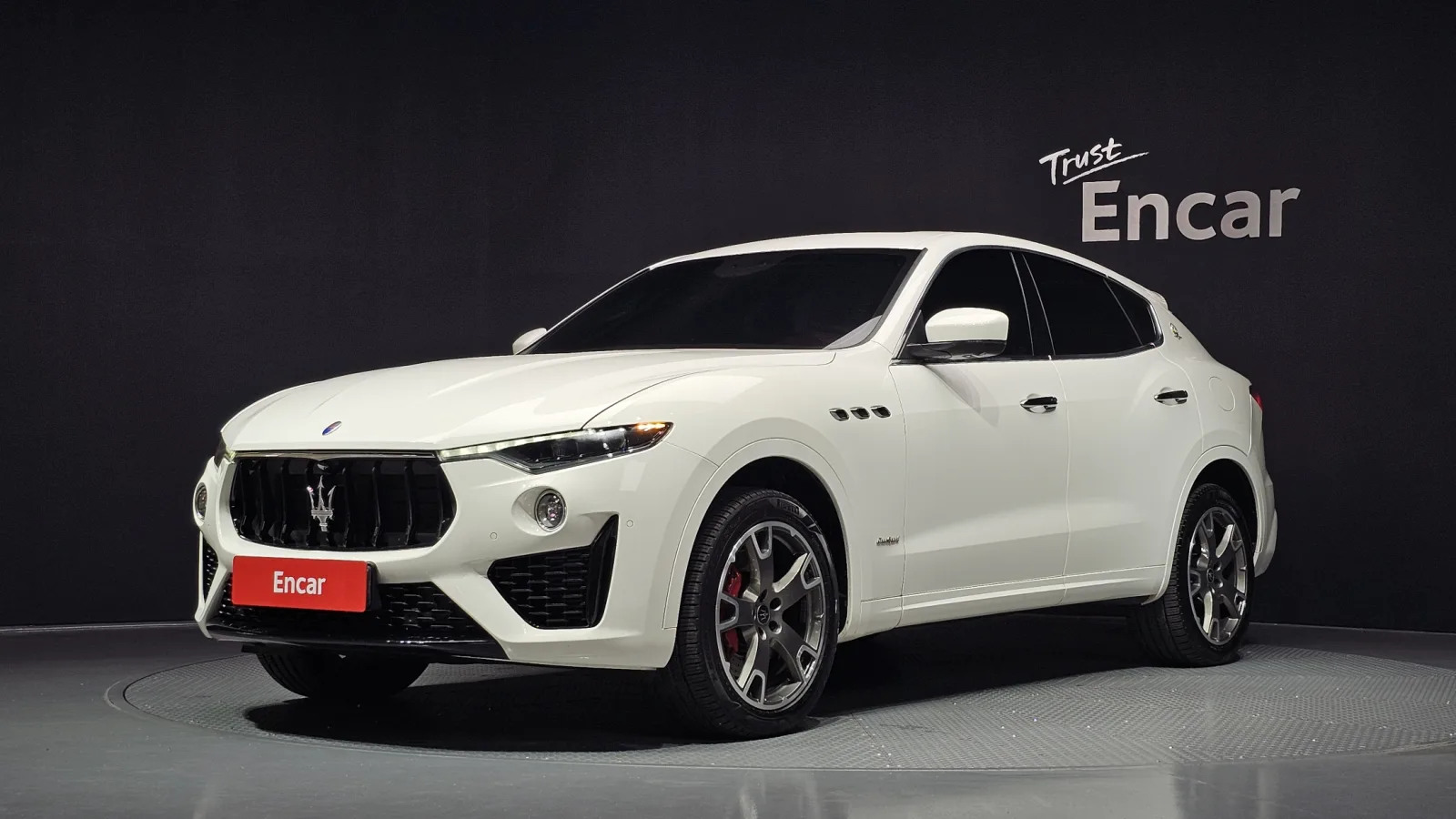 2020 Maserati Levante