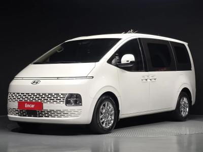 2022 Hyundai Staria