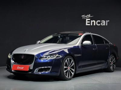 2019 Jaguar XJ