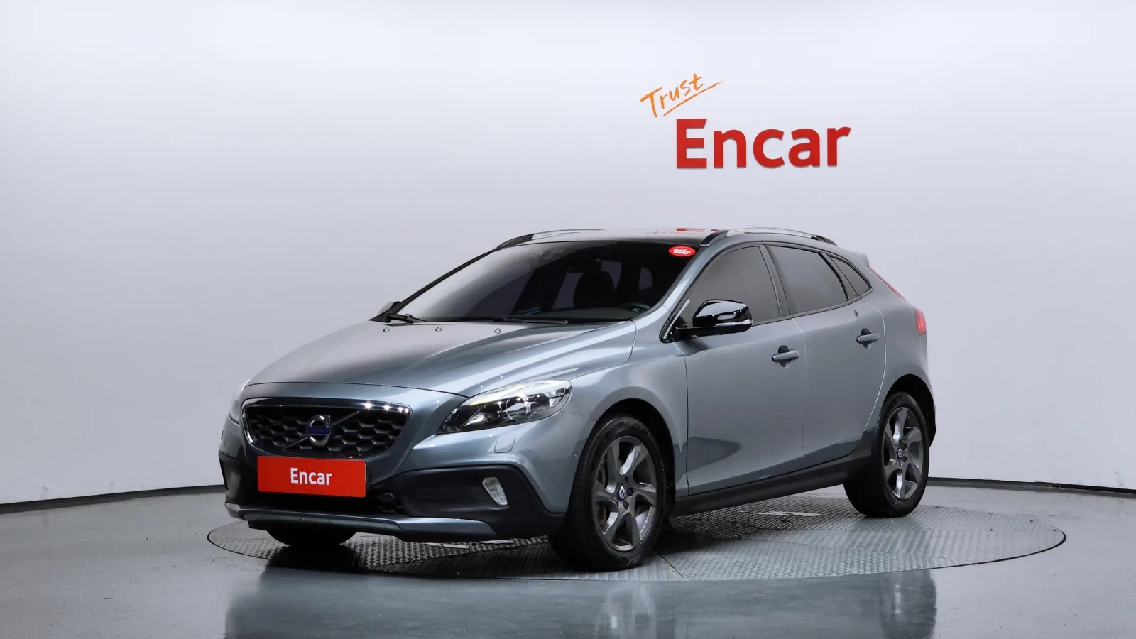 2016 Volvo V40
