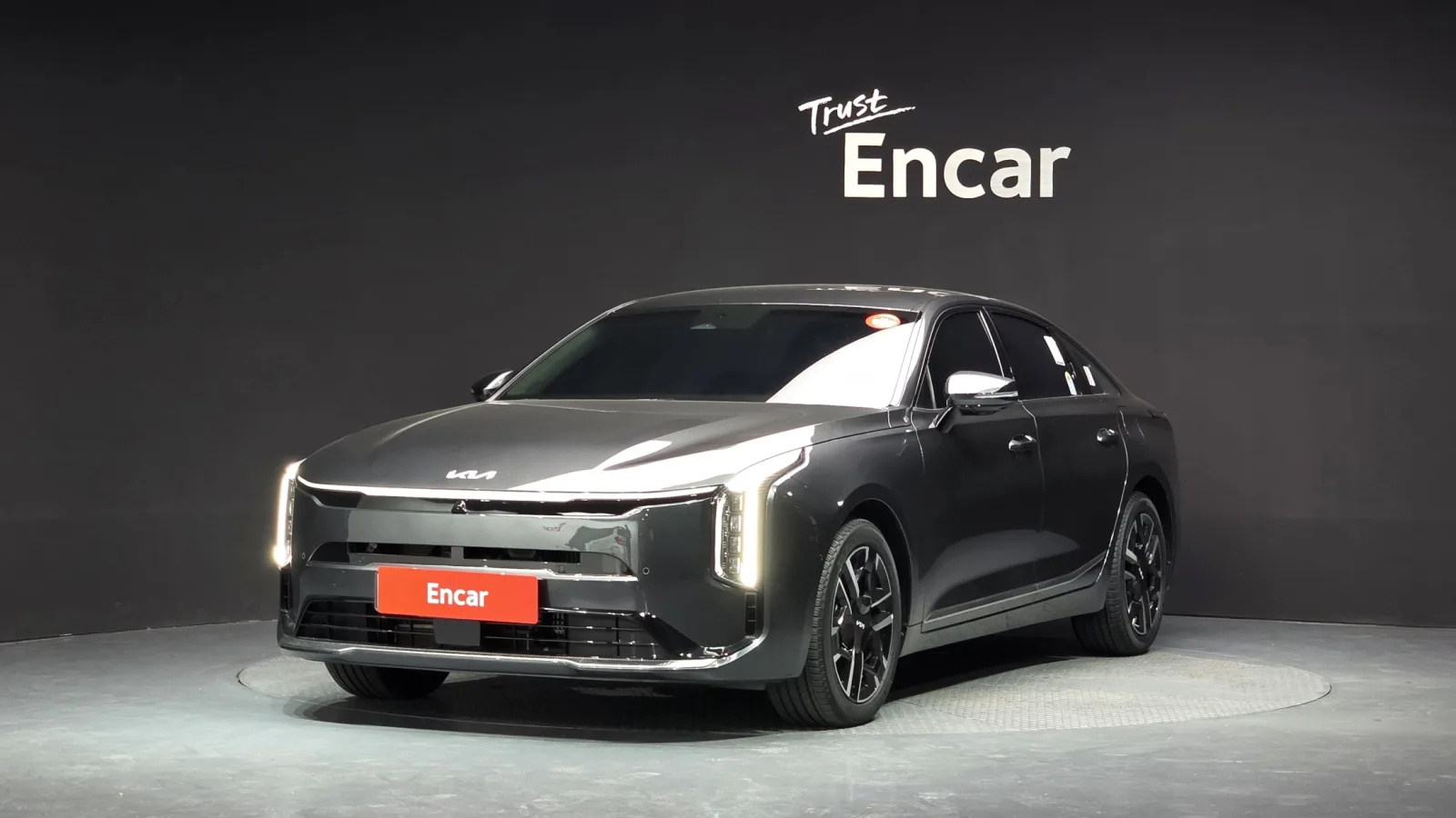 2025 Kia K8